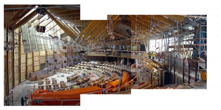 Parliament chamber under construction ...